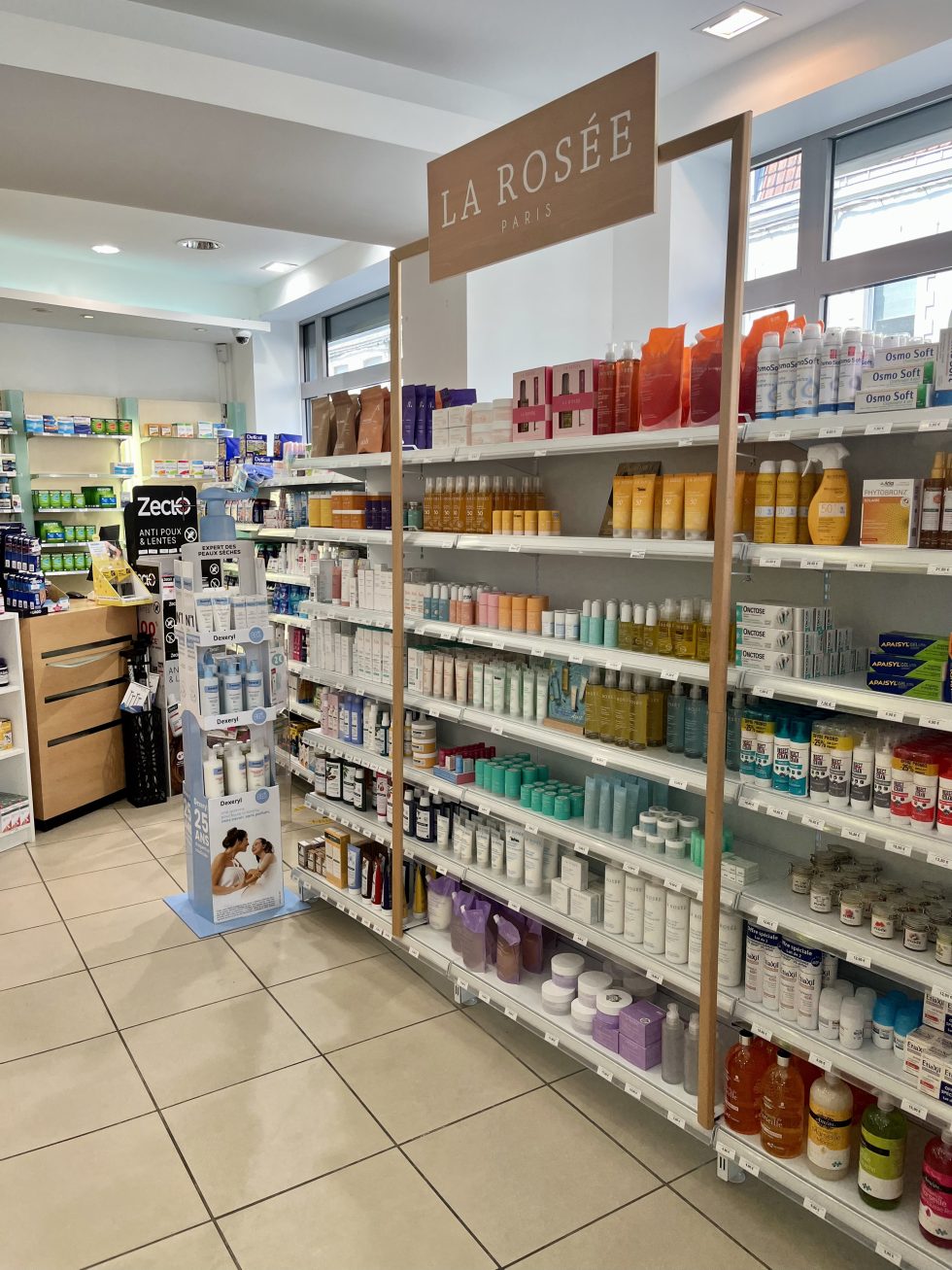 L’officine de la Pharmacie Naturalya à Lille Fives